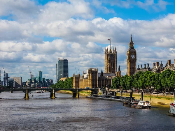 Здания парламента Лондона (HDR) ) — стоковое фото