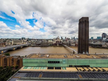 Londra şehir manzarası (hdr)