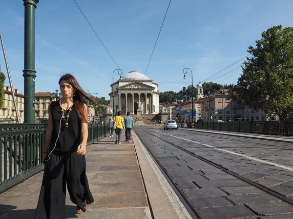 Pont Ponte Vittorio et église Gran Madre à Turin — Photo