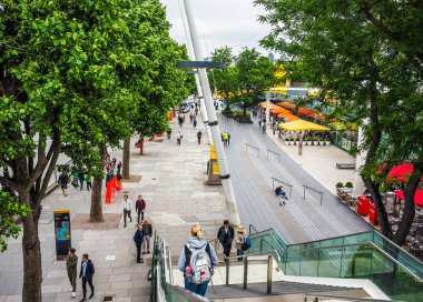 İnsanlar Orta Londra (hdr)