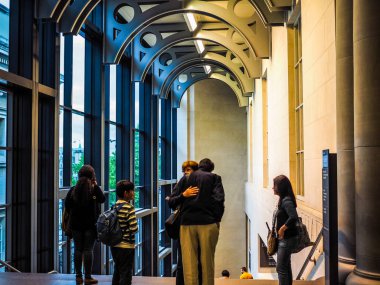 (Hdr Londra'da National Gallery)