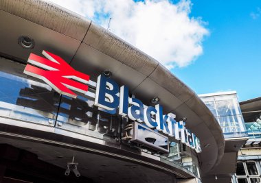 Blackfriars tren istasyonu, Londra (hdr)