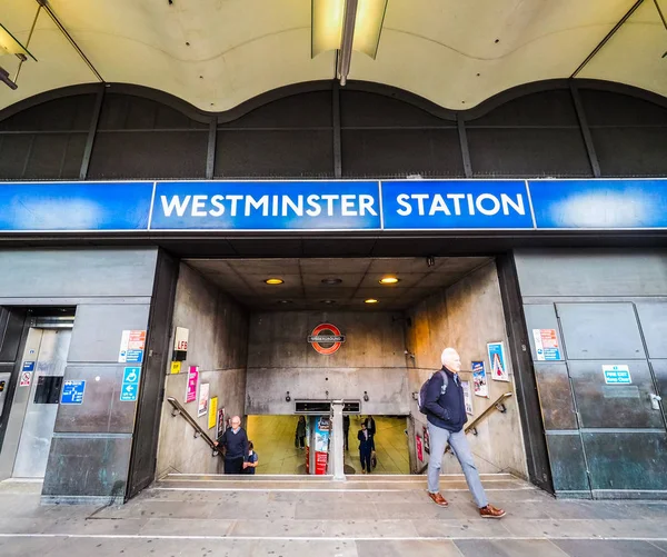 Westminster tube station in London (hdr) — Stock Photo, Image