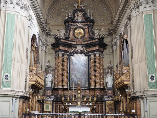 San Filippo Neri templomban Torinóban — Stock Fotó