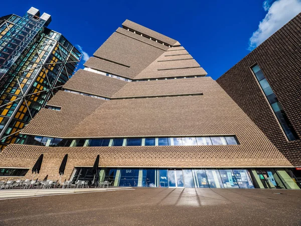 Tate Modern Tavatnik Building em Londres (hdr ) — Fotografia de Stock