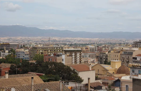 Cagliari havadan görünümü
