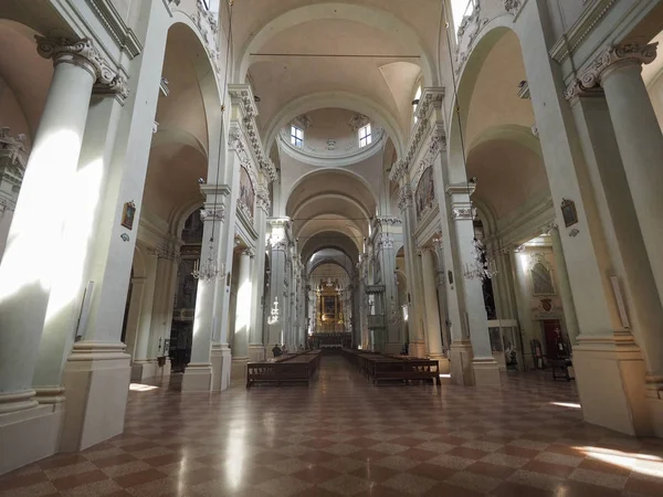 San Domenico kyrka i Bologna — Stockfoto