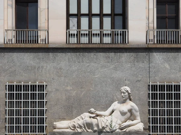 Dora staty i Turin — Stockfoto