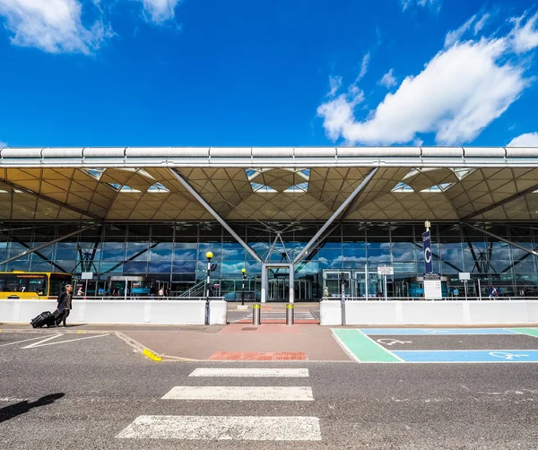 Londra Stansted havaalanı, hdr
