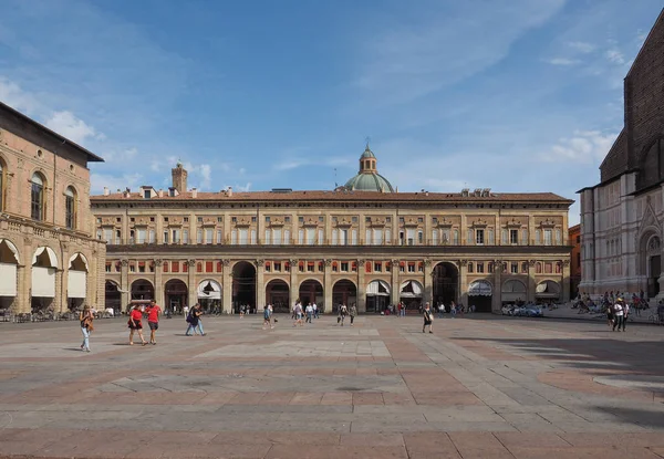 Piazza Maggiore'ye Bologna
