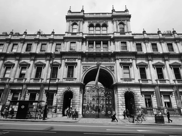Burlington House London fekete-fehér — Stock Fotó