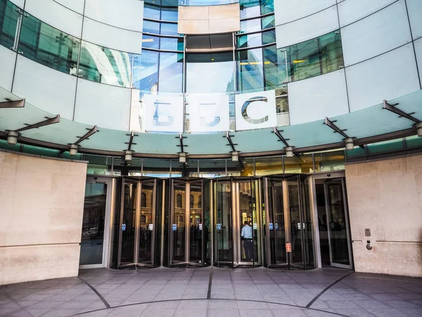 Londra'da, hdr BBC yayın evleri