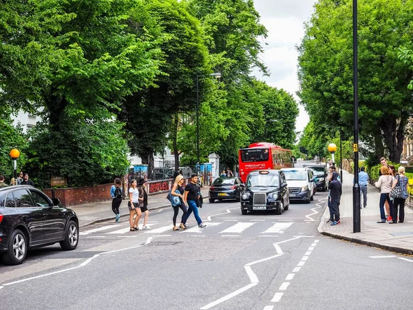 Londra, hdr geçitte Abbey Road — Stok fotoğraf