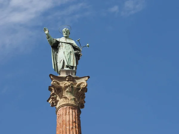 Coluna San Domenico em Bolonha — Fotografia de Stock