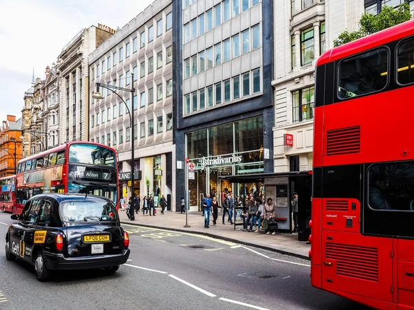 Människor i Oxford Street i London, hdr — Stockfoto