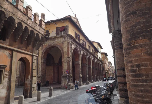 Uitzicht op het oude stadscentrum van Bologna — Stockfoto