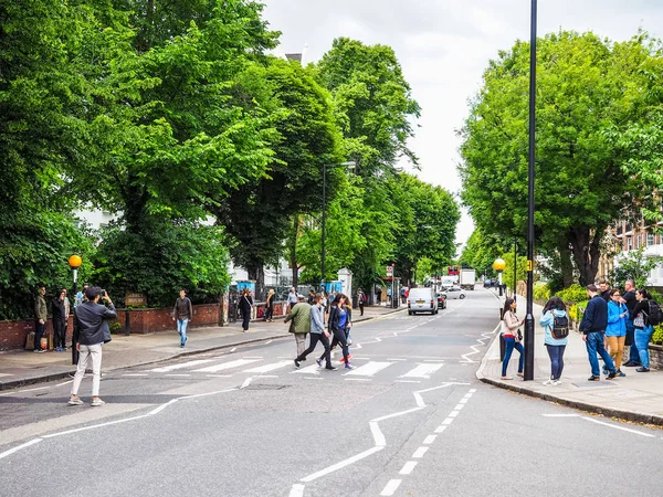 Abbey Road crossing in London, hdr — Stock Photo, Image