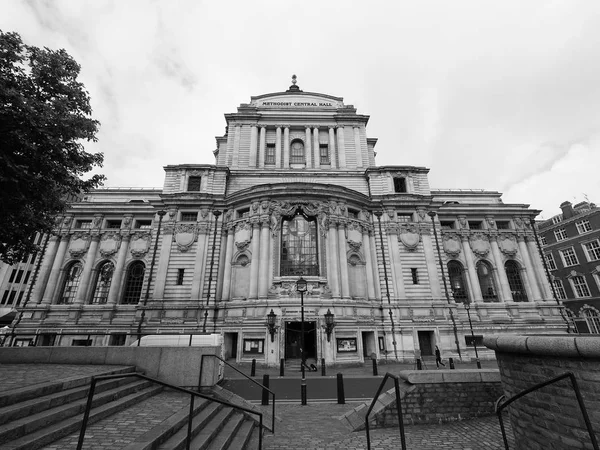 Metodista Central Hall em Londres preto e branco — Fotografia de Stock