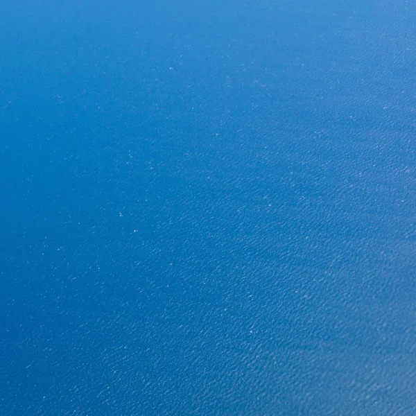 Голубая вода на фоне — стоковое фото