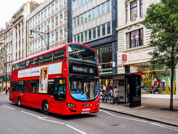 Londra'da, hdr kırmızı otobüs — Stok fotoğraf