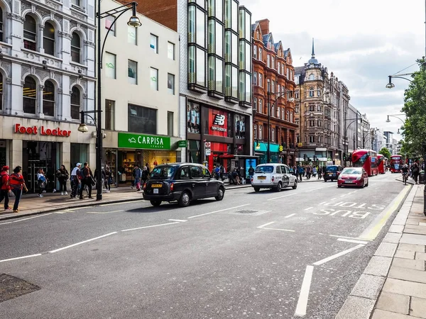 Oxford Street Londra, hdr insanlarda — Stok fotoğraf