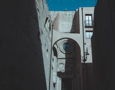 Cagliari (kale Mahallesi anlamına gelir) Casteddu