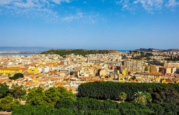 Вид с воздуха на Кальяри (hdr) (hdr)
)