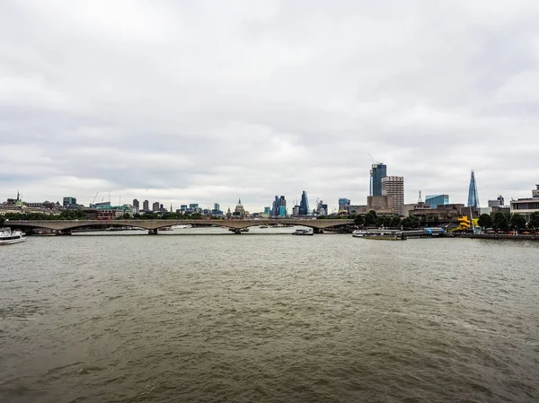 Río Támesis en Londres, hdr — Foto de Stock