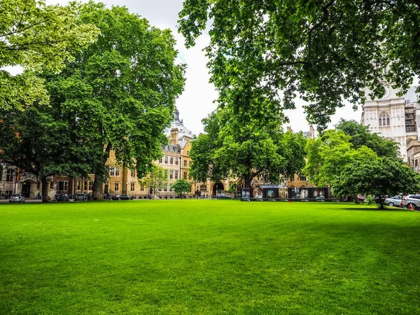 Westminster Abbey Dean yard in London, hdr — Stock Photo, Image