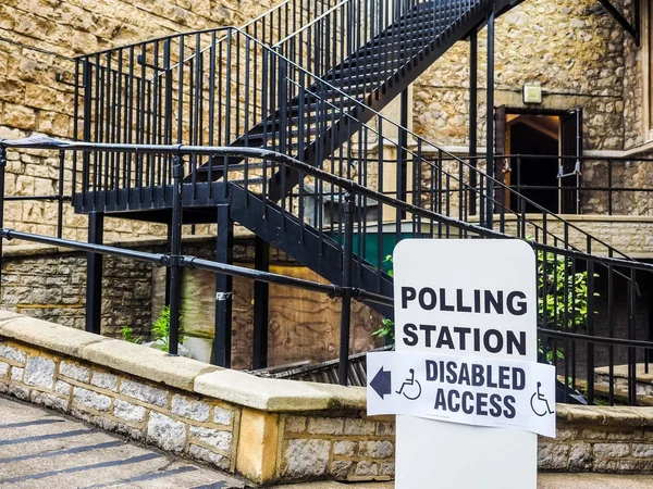 Posto de votação em Londres, hdr — Fotografia de Stock