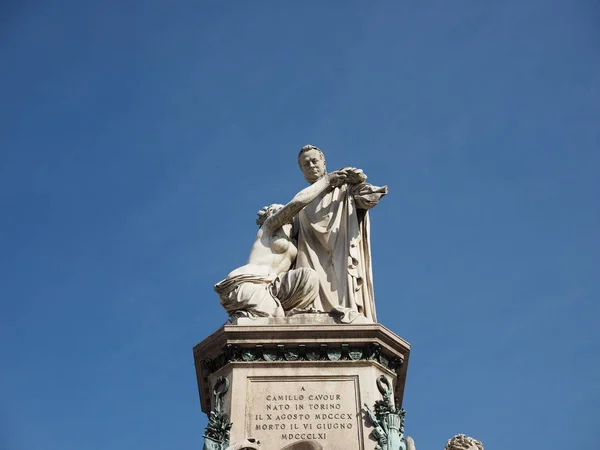 Кавур-памятник Турина — стоковое фото