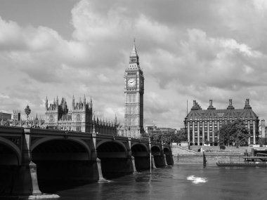 Londra siyah beyaz Parlamentosu evleri