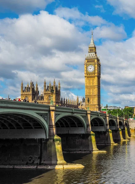 Здания парламента Лондона (HDR) ) — стоковое фото
