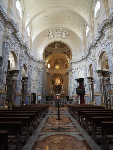 SS Annunziata kyrkan i Turin — Stockfoto