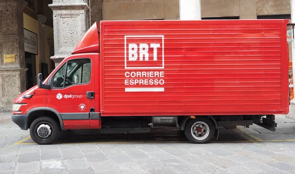 Corriere espresso BRT a Bologna — Foto Stock