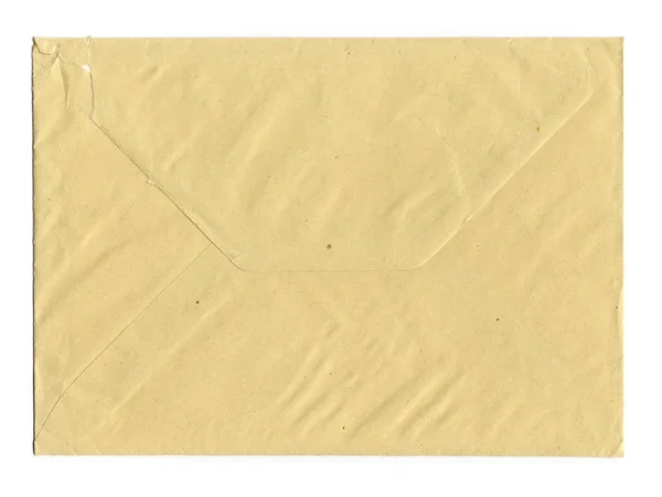 Жёлтый конверт, изолированный поверх белого — стоковое фото