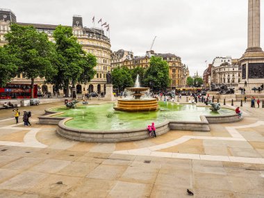 Trafalgar Square Londra, hdr insanlarda