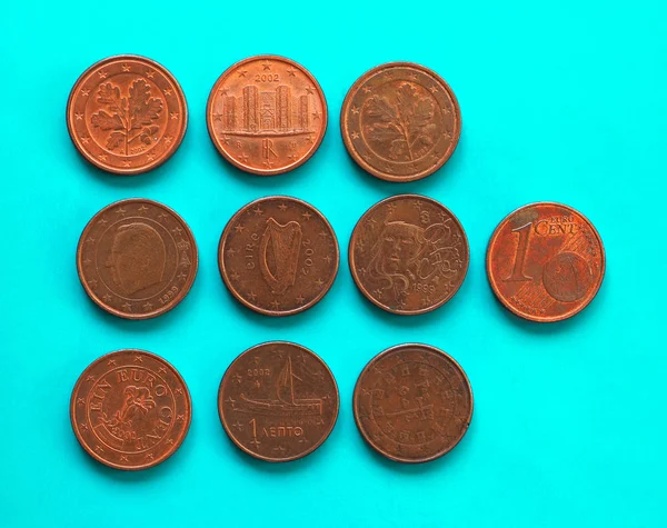 Moneta da 1 cent, Unione Europea su blu verde — Foto Stock