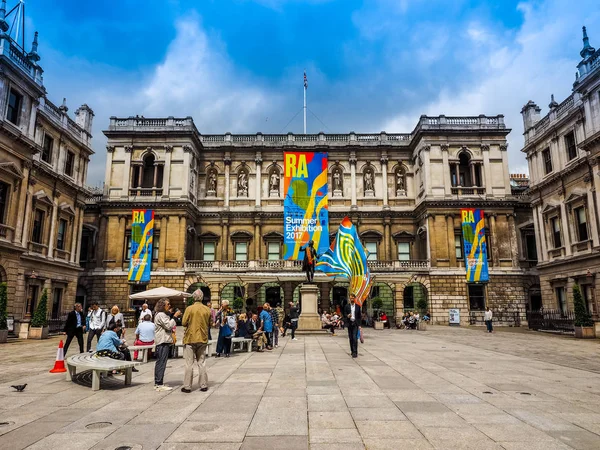 Burlington House στο Λονδίνο, hdr — Φωτογραφία Αρχείου