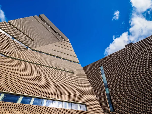 Tate Modern Tavatnik Building in London, hdr — Stock Photo, Image