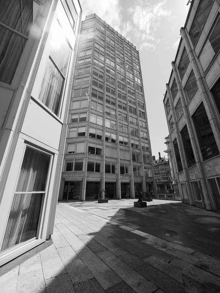 Edificio Economist en Londres blanco y negro —  Fotos de Stock