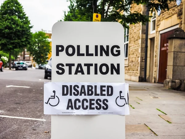 Избирательный участок в Лондоне, hdr — стоковое фото