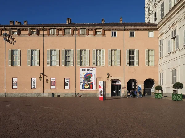 Palazzo Chiablese Turin Miro Sergisi — Stok fotoğraf