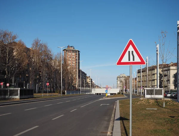 Corso Inghilterra metropolitana a Torino — Foto Stock