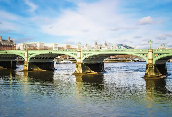 Westminster Bridge in Londen — Stockfoto