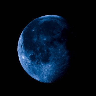 Yüksek karşıtlık Waning gibbous ay