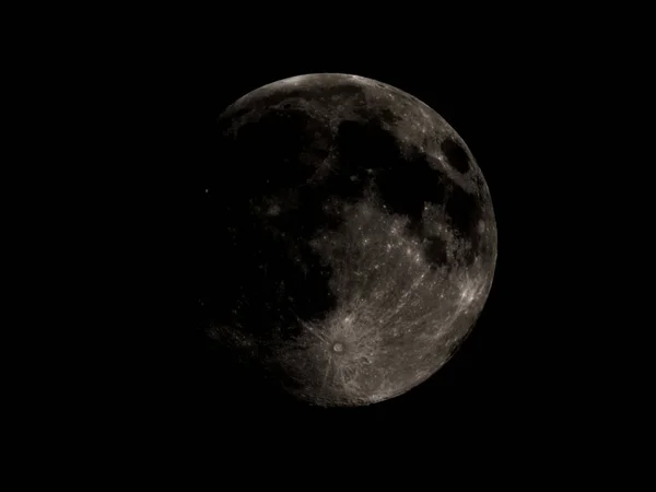 Contraste élevé Pleine lune vue avec télescope — Photo