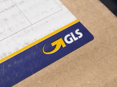 GLS kurye paket Londra'da