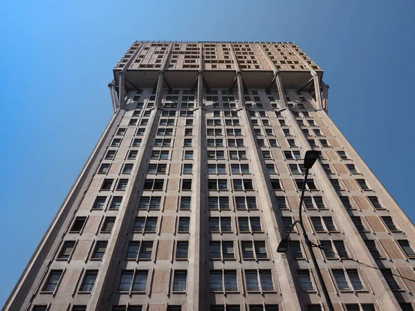 Torre Velasca in Milan — Stock Photo, Image