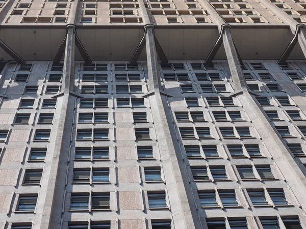 Torre Velasca a Milano — Foto Stock